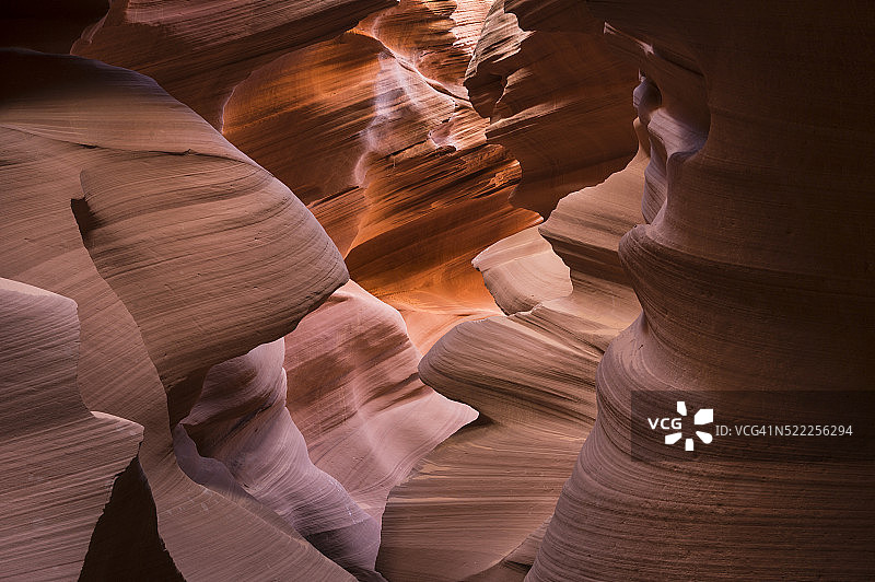 下羚羊峡谷图片素材