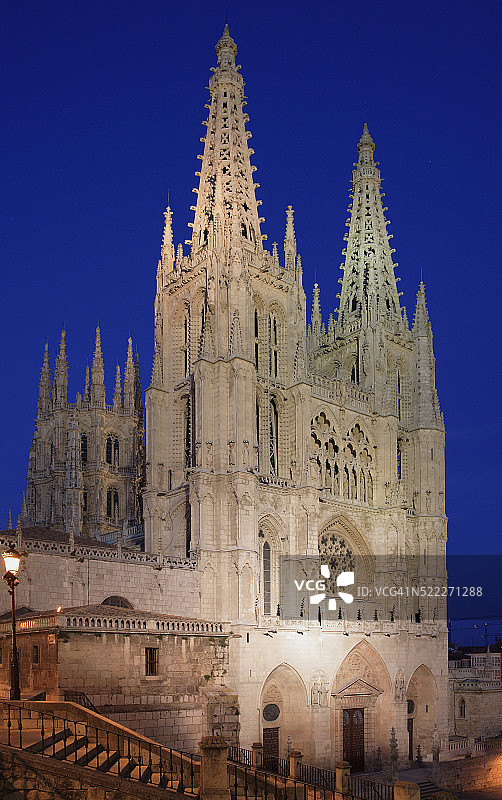 西班牙卡斯蒂利亚-莱昂自治区布尔戈斯大教堂图片素材