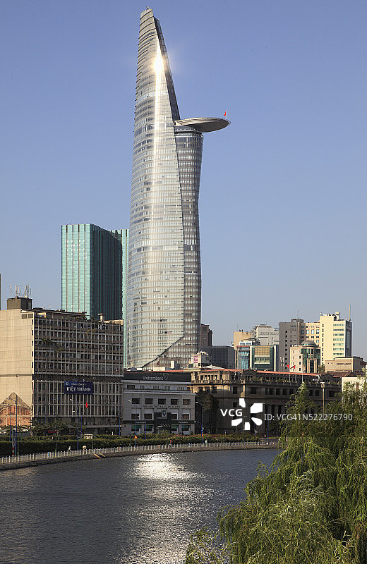 越南胡志明市Bitexco金融塔图片素材