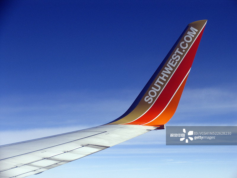 美国西南航空公司客机机翼图片素材
