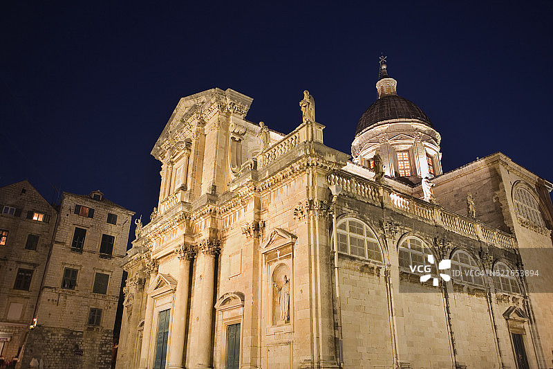 杜布罗夫尼克老城区的圣布莱斯教堂图片素材