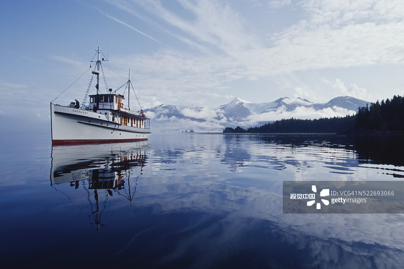 阿拉斯加邮轮：M/V Catalyst号客轮，斯蒂芬斯通道图片素材
