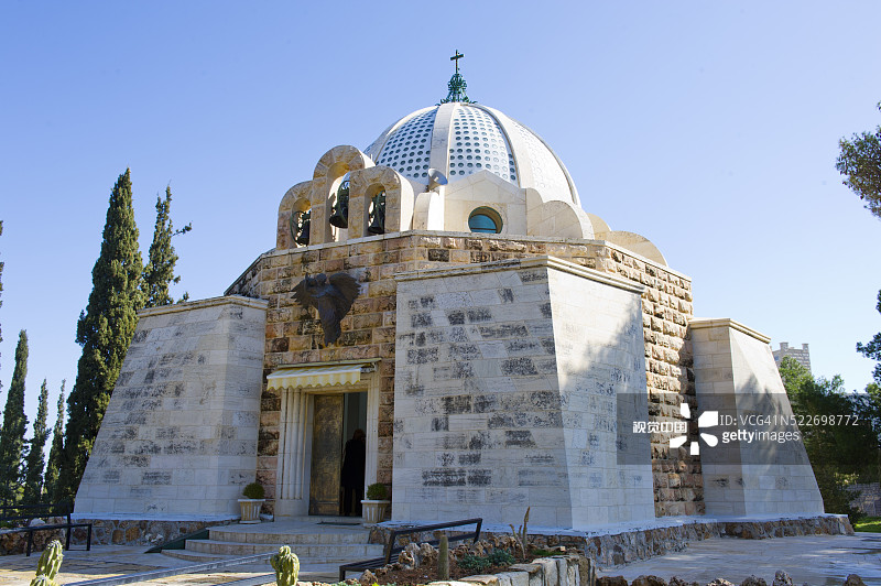 圣地守护地的牧羊人田野图片素材