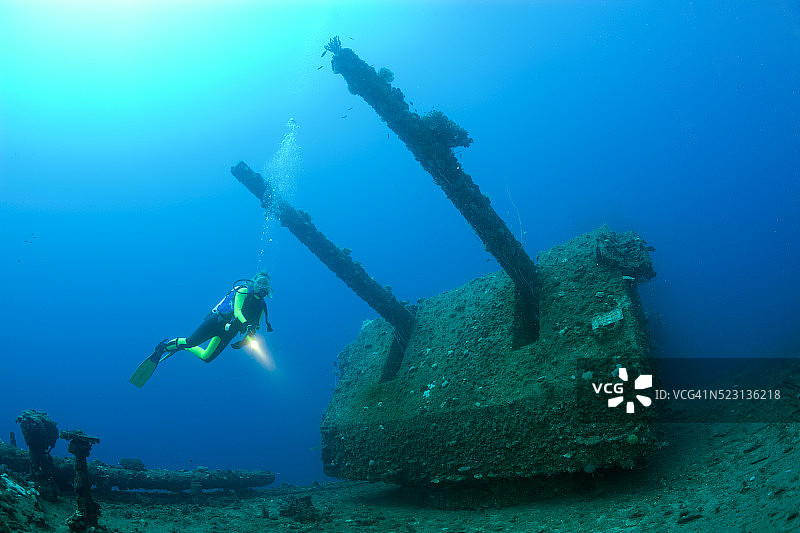密克罗尼西亚马绍尔群岛萨拉托加号潜水员图片素材