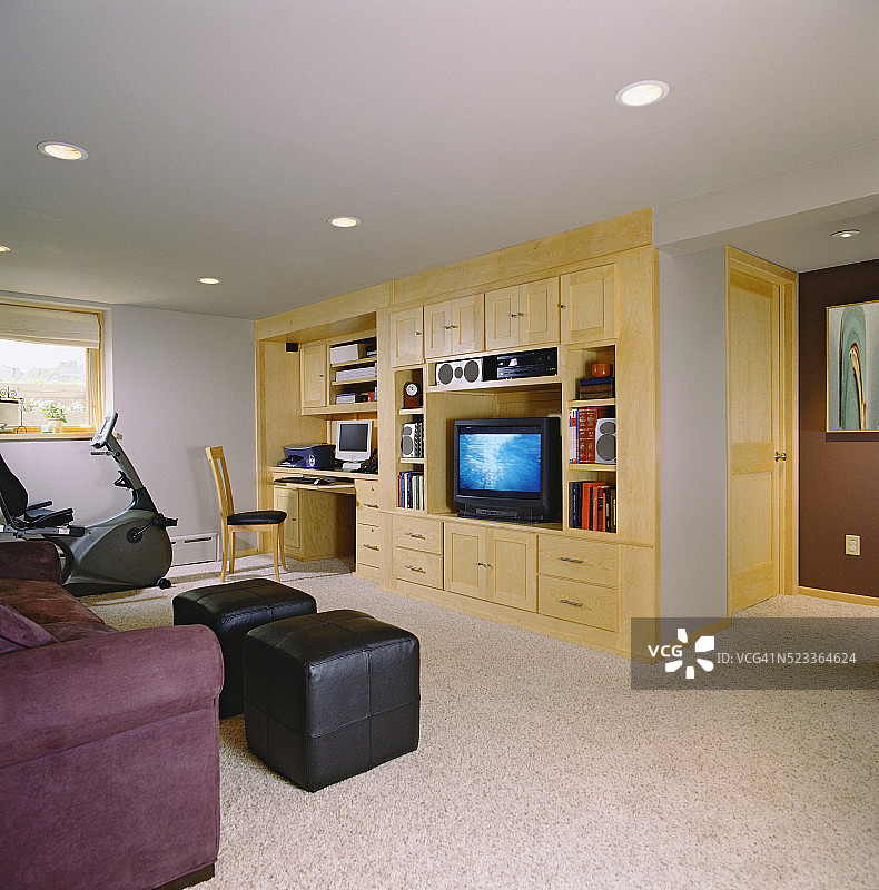 地下室的多种用途图片素材