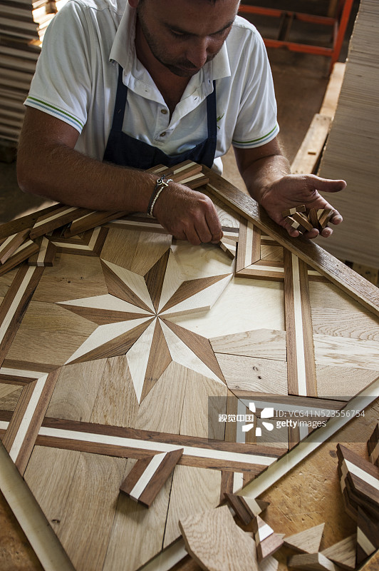 巴列塔的拼花车间图片素材