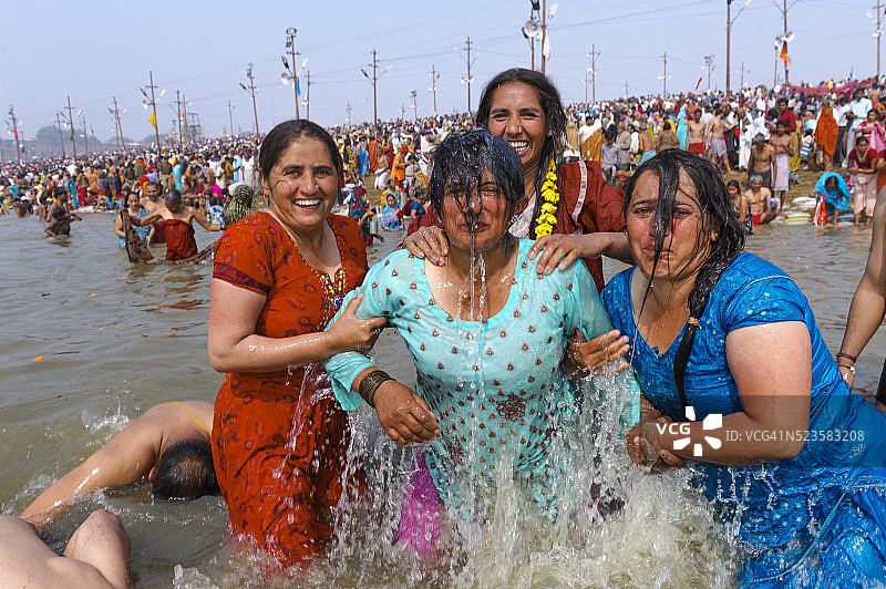 大壶节：印度教节日图片素材