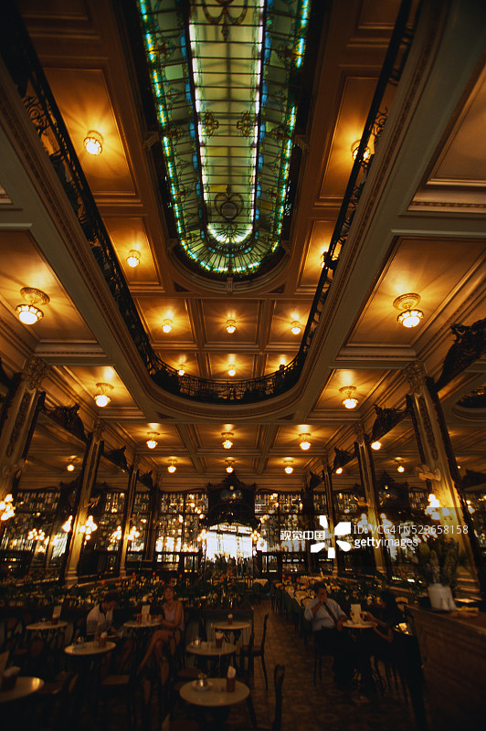 科伦坡甜品店的天窗和天花板图片素材