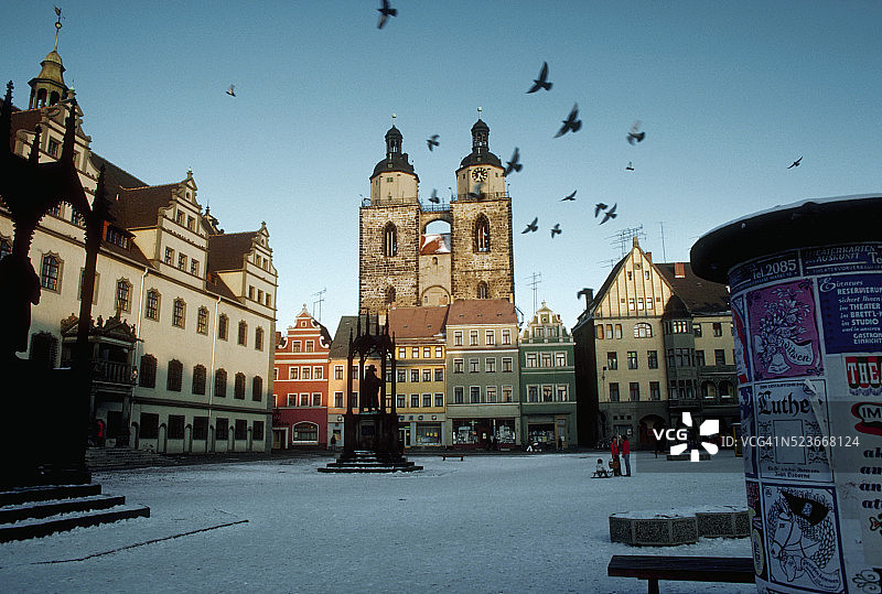东德维滕贝格的城镇广场图片素材