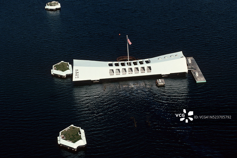 珍珠港亚利桑那号纪念馆的鸟瞰图图片素材