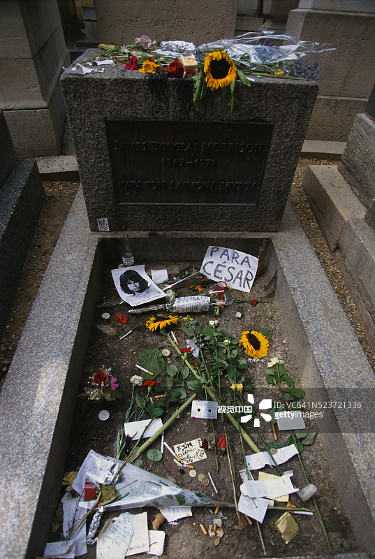 吉姆·莫里森的坟墓图片素材