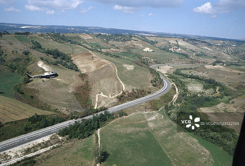 卡拉比涅里直升机图片素材