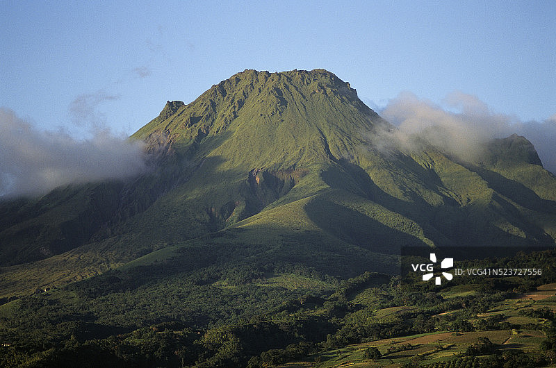 培雷火山图片素材