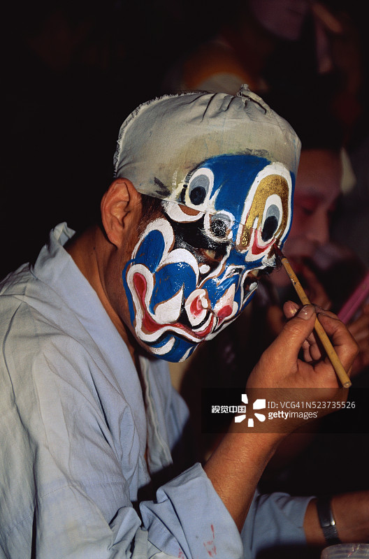 歌剧演员正在化妆图片素材