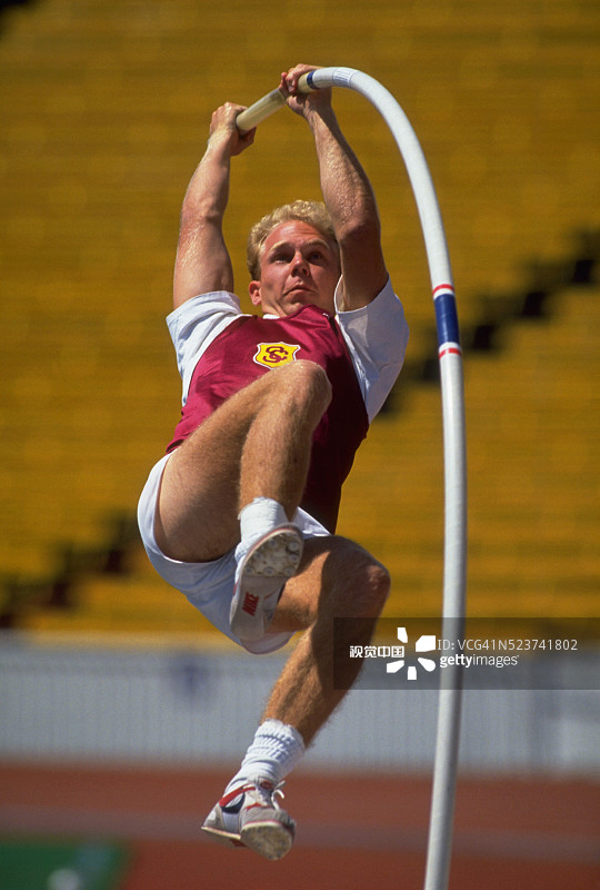 太平洋十项田径锦标赛撑杆跳图片素材
