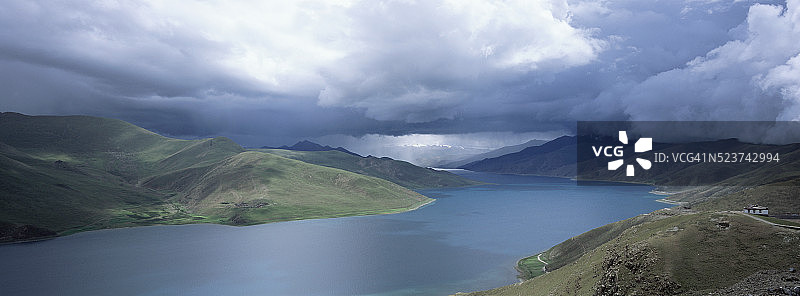 雅鲁藏布江图片素材