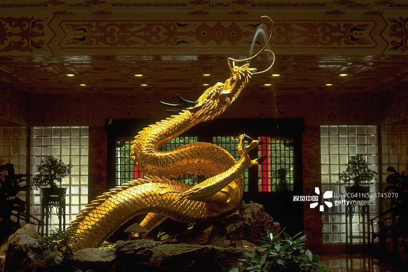 圆山大饭店的龙喷泉图片素材