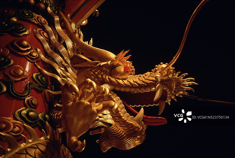 珍宝海鲜舫外的龙头图片素材