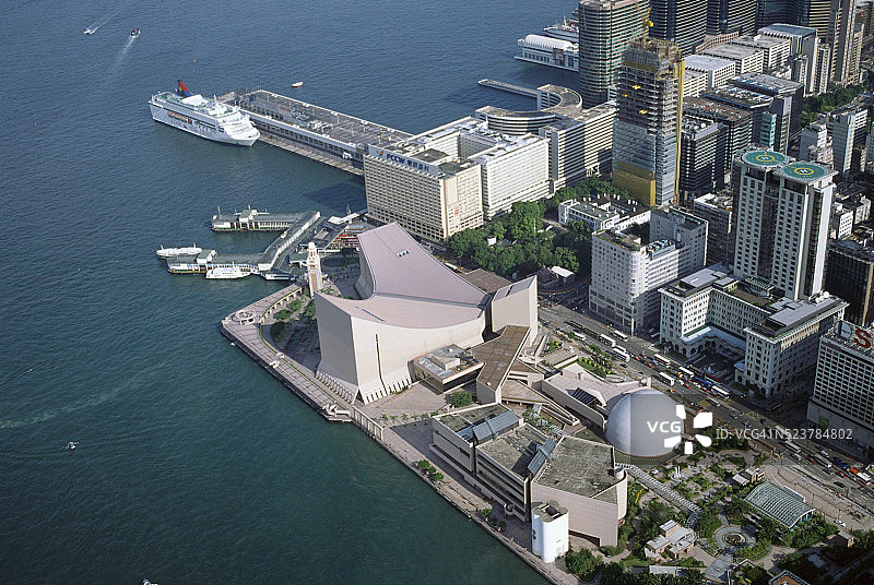 尖沙咀面向维多利亚港图片素材