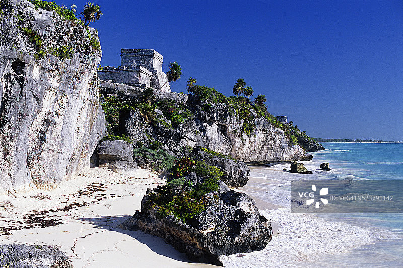 图卢姆玛雅遗址的卡斯蒂略金字塔图片素材