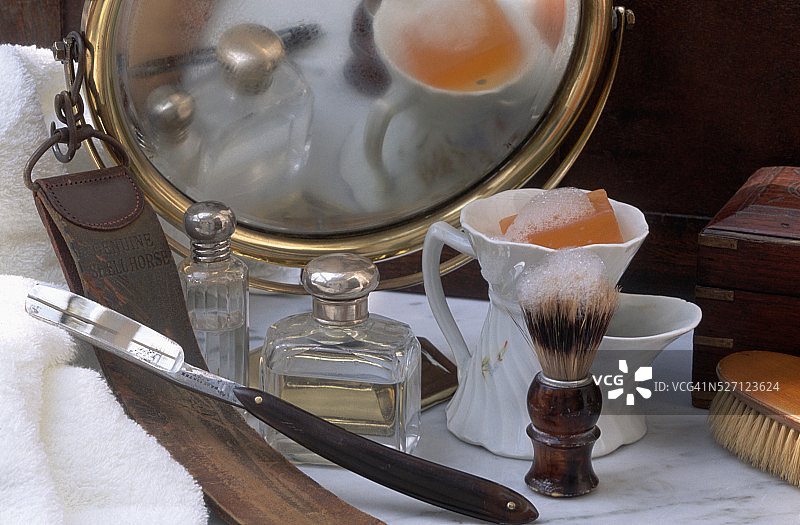 古董剃须配件图片素材