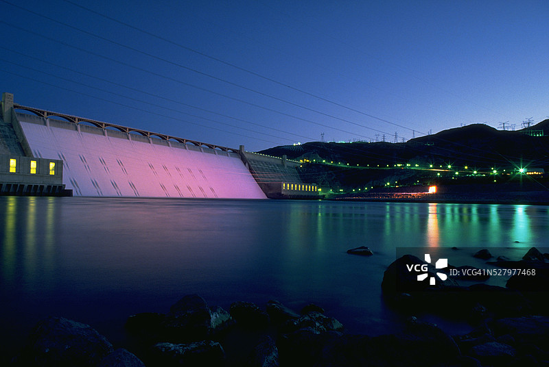 黄昏时分的格兰库利大坝图片素材