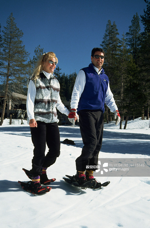 在斯阔谷穿雪鞋图片素材