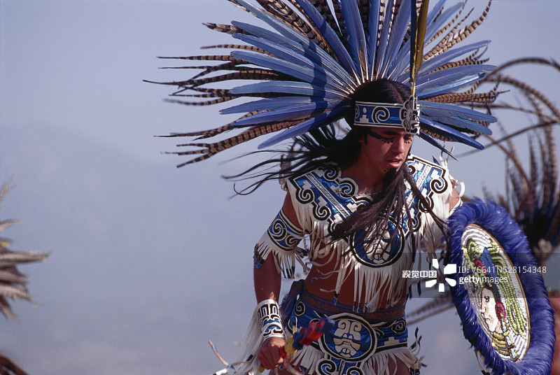 美洲原住民舞者图片素材