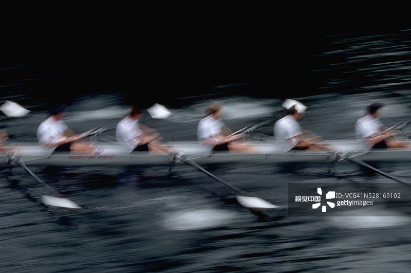 赛艇队在蒙特莱克海峡竞渡，西雅图图片素材