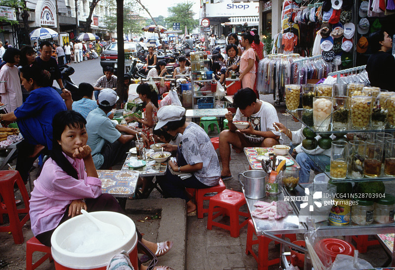 越南街头餐厅图片素材