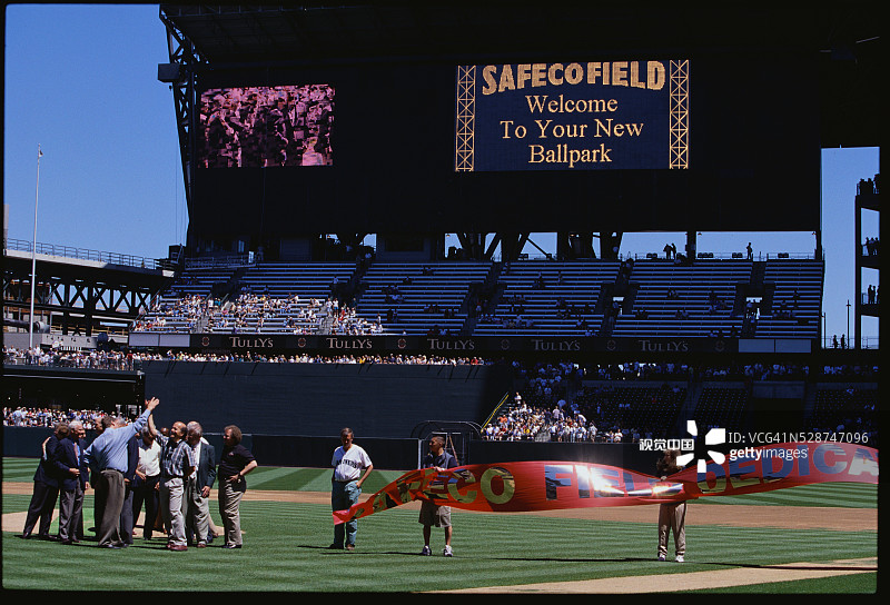 西弗科球场落成典礼图片素材