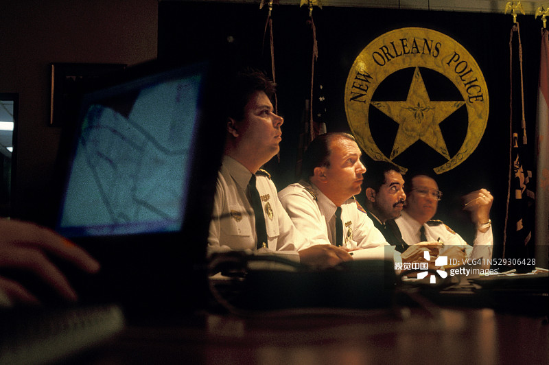 警察监控犯罪图片素材