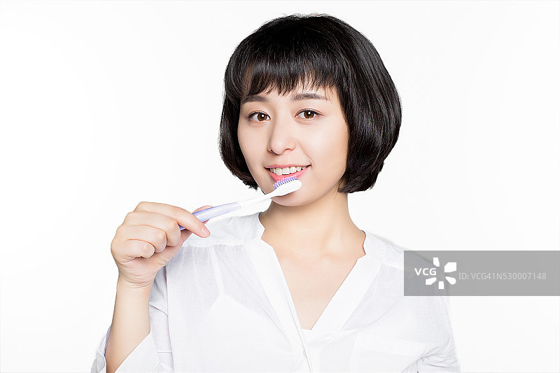 笑容甜美的女人图片素材