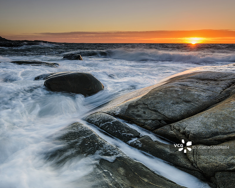 瑞典哈兰省的广阔海岸日落景色图片素材