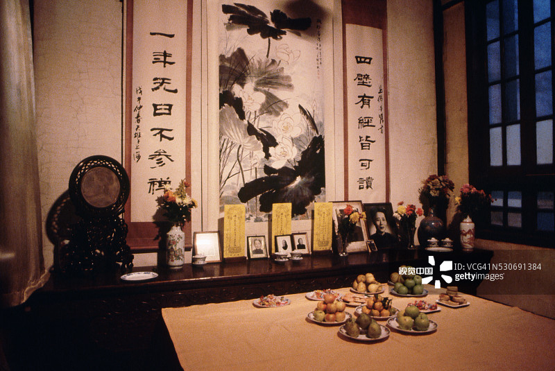 葬礼仪式寺庙祭品图片素材