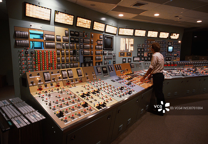 发电厂模拟器图片素材