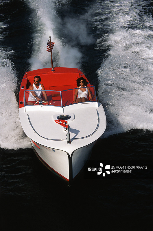 复古快艇图片素材