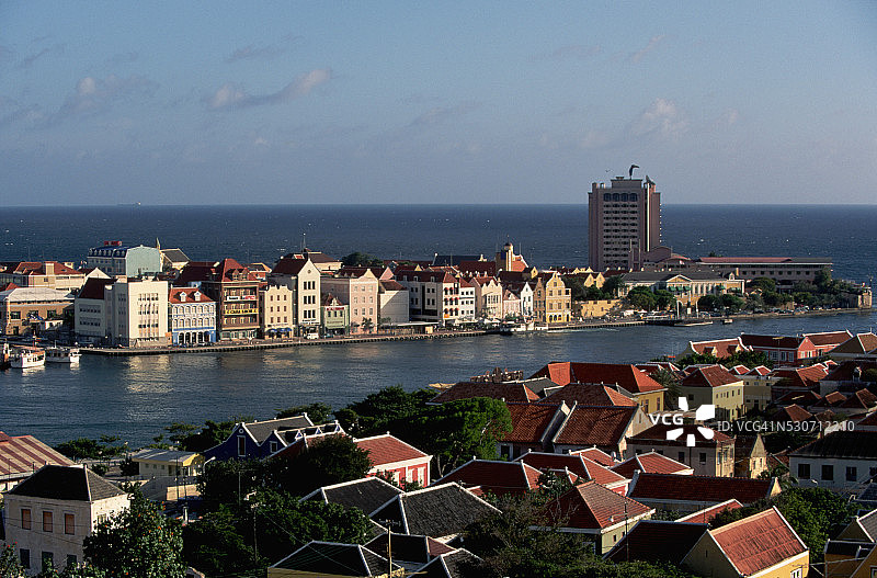 圣安妮湾沿岸的荷兰风格房屋图片素材