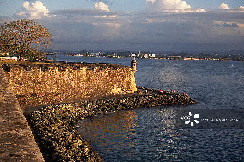 圣胡安湾的埃尔莫罗堡图片素材