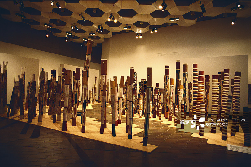 博物馆展出的土著迪吉里杜管图片素材