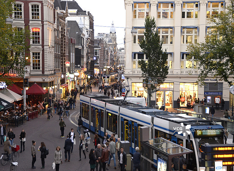 阿姆斯特丹市中心的莱兹广场图片素材