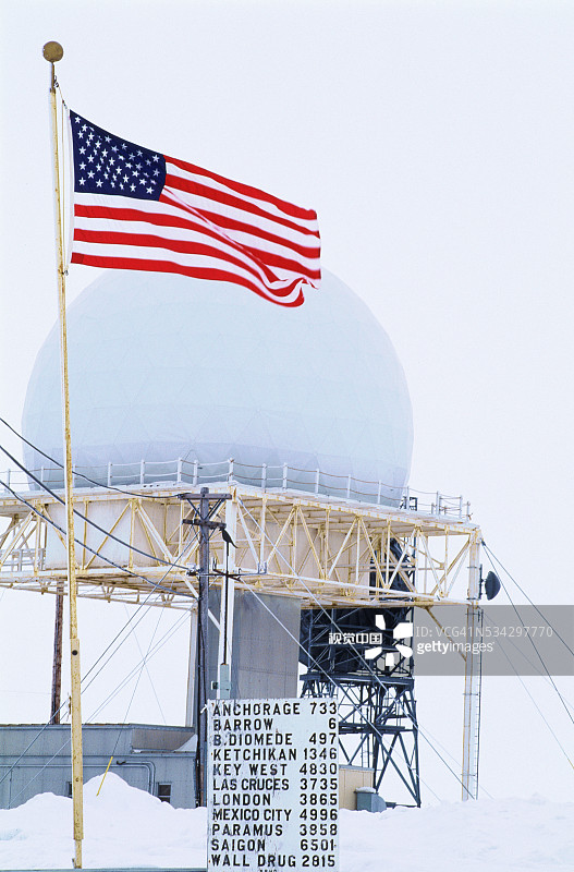 DEW线站的美国国旗图片素材