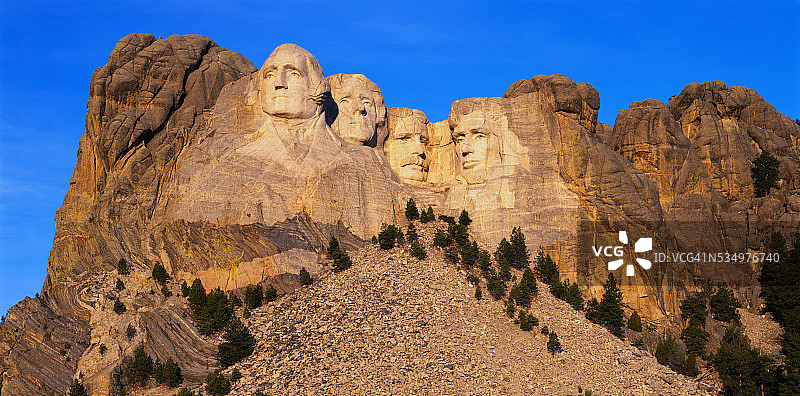 拉什莫尔山的日出图片素材