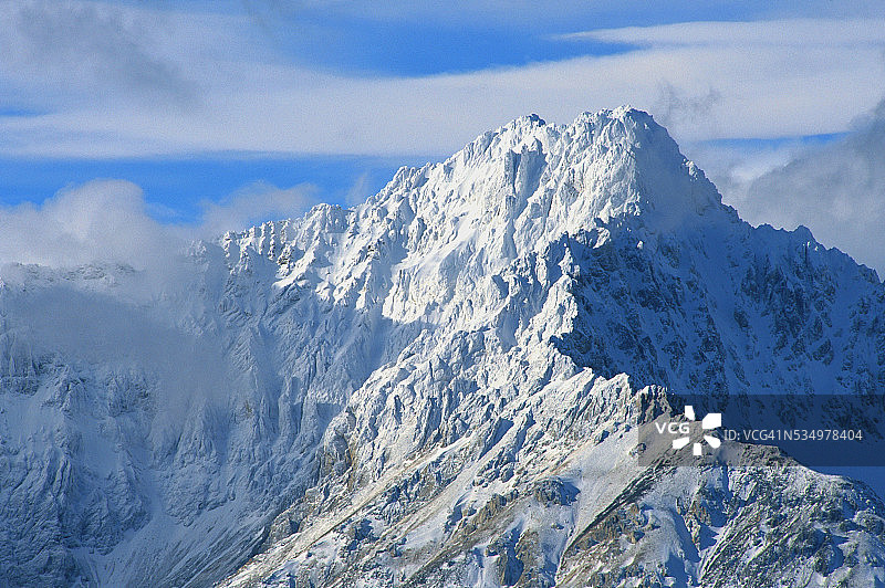 圣埃 Elias 山脉的山峰图片素材
