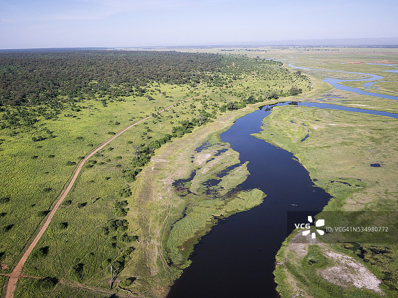 博茨瓦纳乔贝国家公园奥卡万戈三角洲的航拍景观图片素材