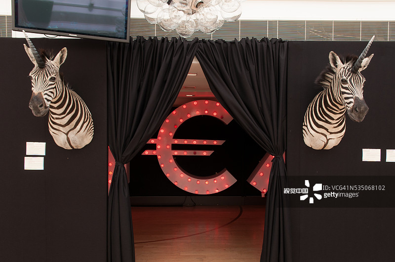 佳士得非凡拍卖图片素材