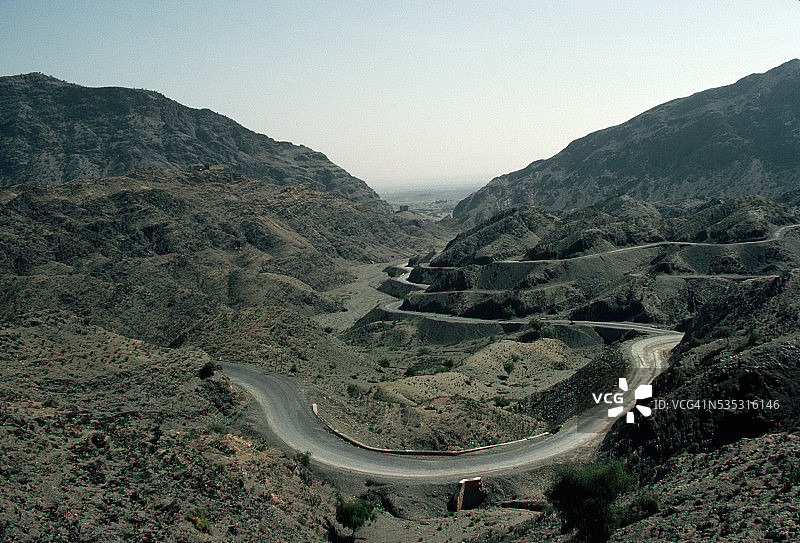 开伯尔山口的蜿蜒道路图片素材