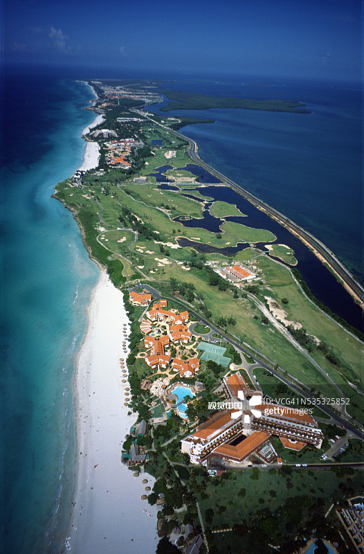 贝拉科斯塔度假酒店和图斯潘酒店鸟瞰图图片素材