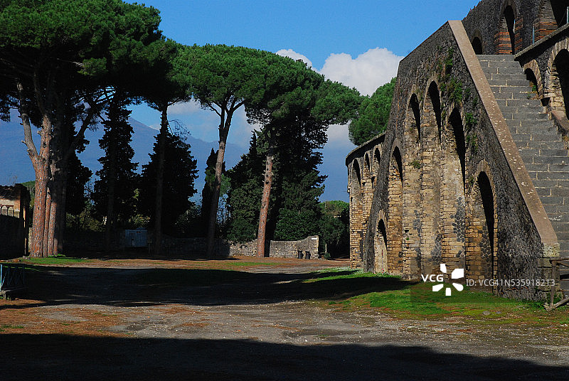 庞贝古城的罗马竞技场图片素材