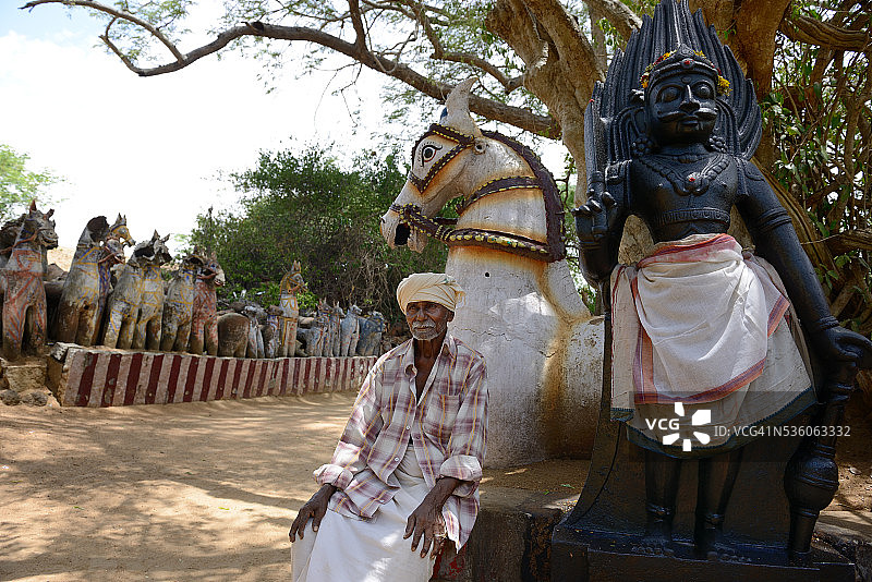 泰米尔纳德邦的艾亚纳尔崇拜图片素材